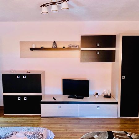 Apartament Sunshine Lejlighed Orşova Eksteriør billede