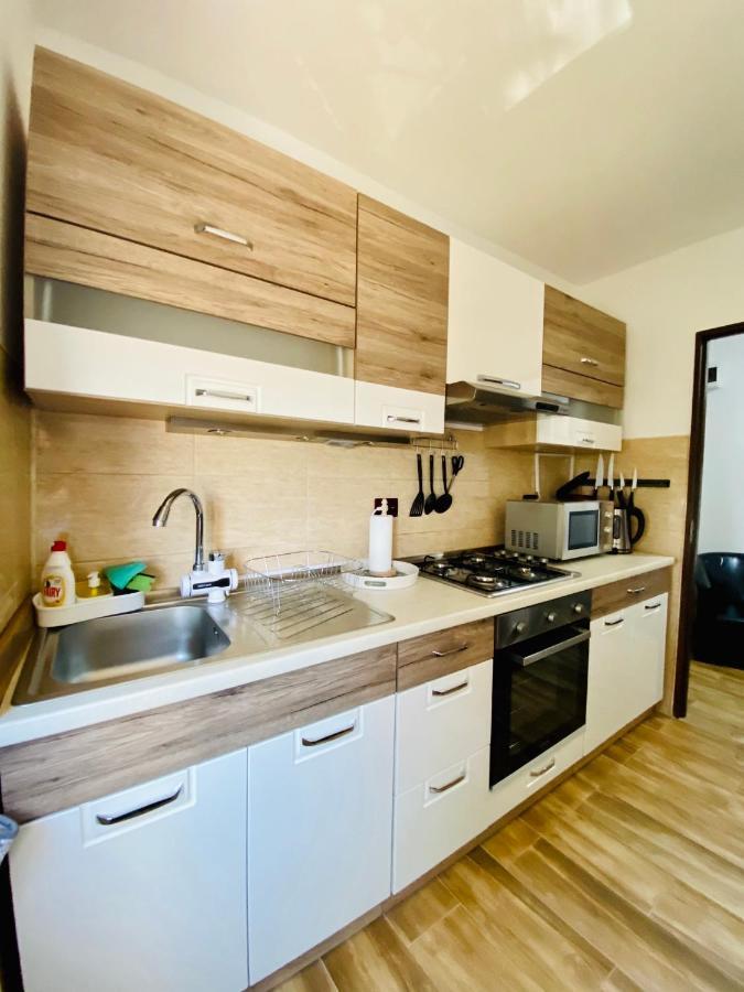 Apartament Sunshine Lejlighed Orşova Eksteriør billede