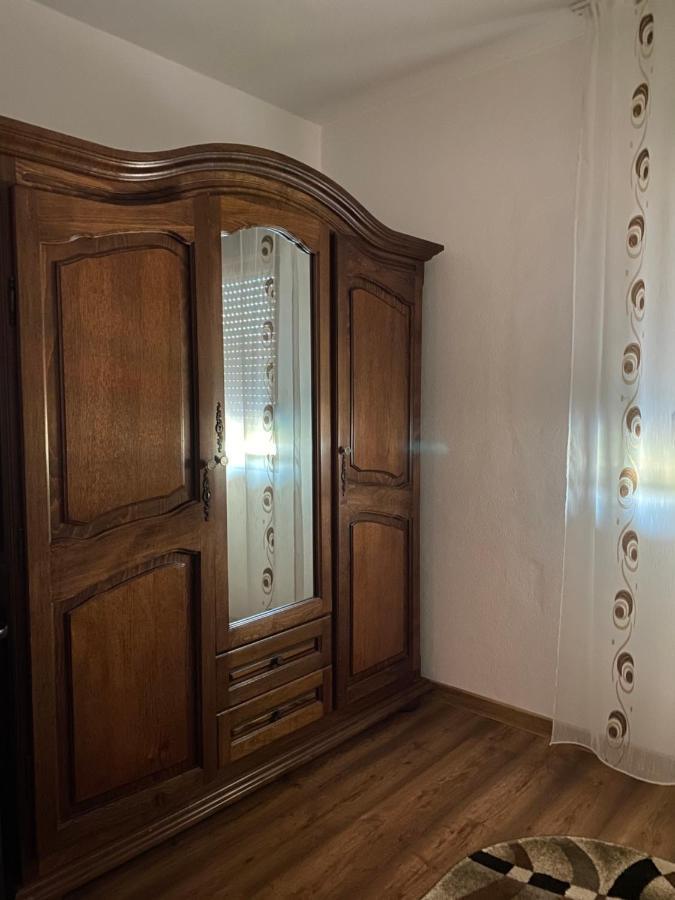 Apartament Sunshine Lejlighed Orşova Eksteriør billede